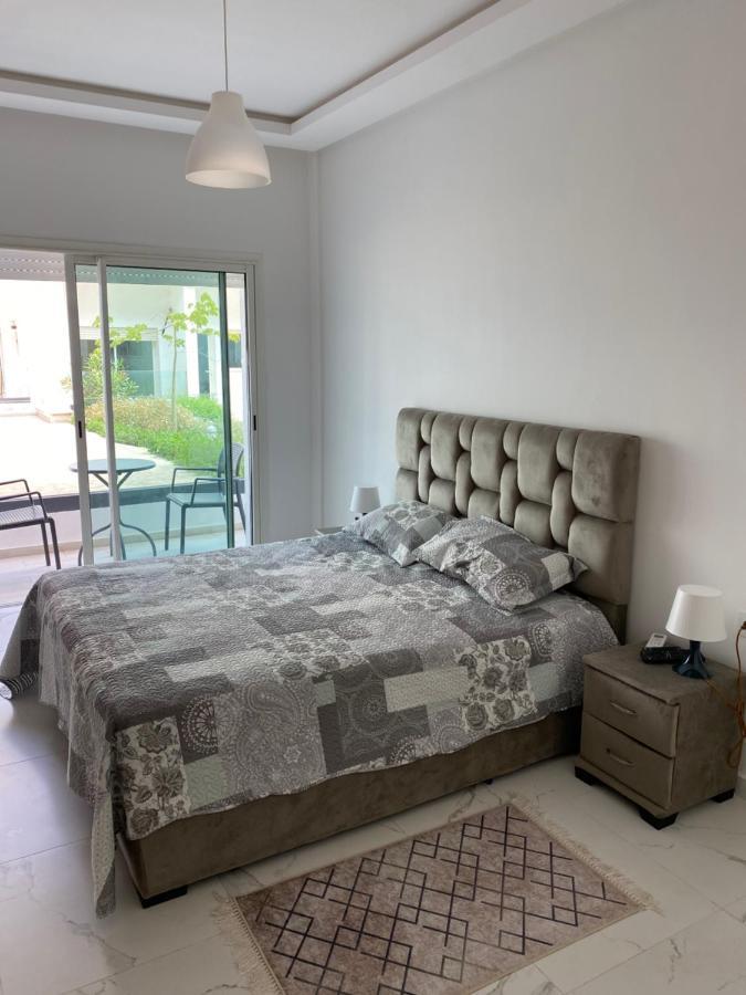 Lovely 4-Bedroom Condo With Pool Rabat Dış mekan fotoğraf