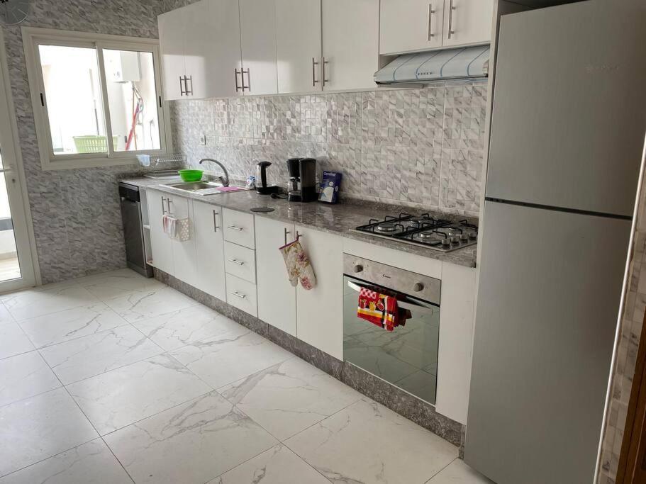 Lovely 4-Bedroom Condo With Pool Rabat Dış mekan fotoğraf
